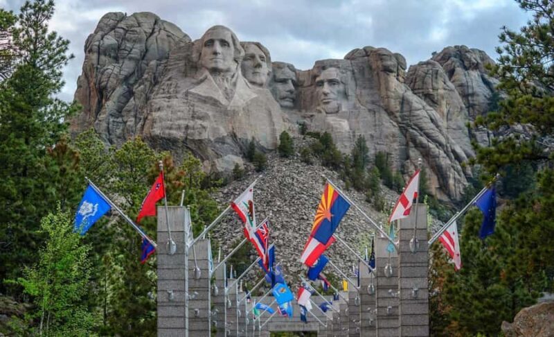 From Rapid City: Mt. Rushmore and Crazy Horse Tour - Key Points