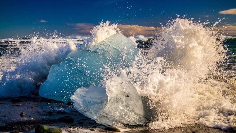 From Reykjavik: Glacier Lagoon and Fjaðrárgjúfur Canyon Tour - Exploring Iceland’s South Coast in Depth