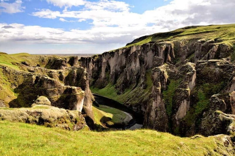 From Reykjavik: Glacier Lagoon and Fjaðrárgjúfur Canyon Tour - FAQs