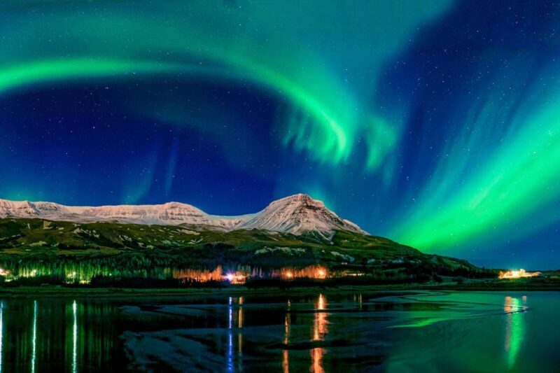 From Reykjavik: Northern Lights Tour - Key Points