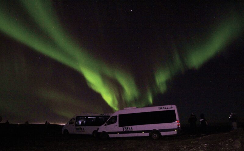 From Reykjavík: Northern Lights Tour with Hot Cocoa & Photos - Who Should Book This Tour?