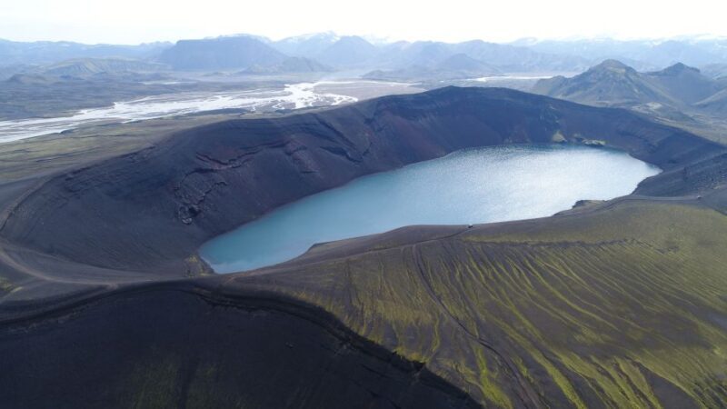 From Reykjavik: Private Landmannalaugar & Hekla Jeep Tour - A Complete Look at the Landmannalaugar & Hekla Jeep Tour