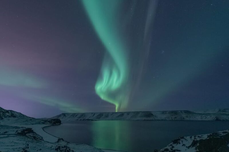 From Reykjavík: Private Northern Lights Minibus Tour - Why Choose This Tour?