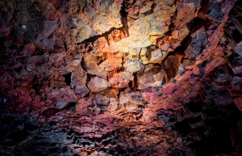 From Reykjavik: Raufarhólshellir Lava Tunnel Tour - Key Points