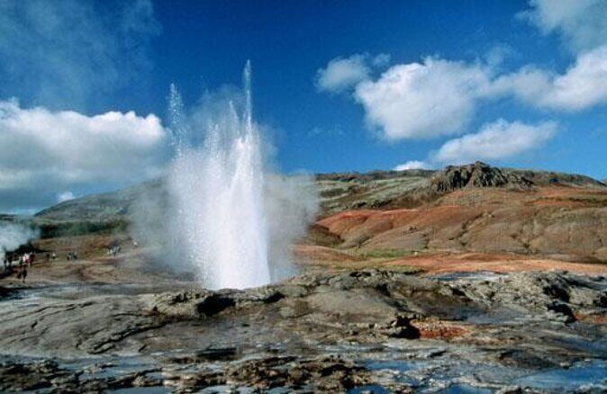 From Reykjavík: The Lava Tunnel and Golden Circle Combo Tour - Key Points