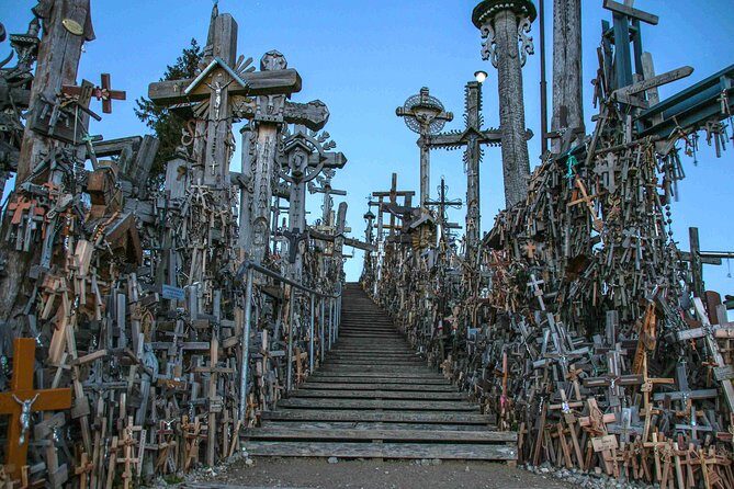 From Riga: Hill of Crosses & Enchanting Jelgava Group Tour - Jelgava’s Architectural and Scenic Highlights