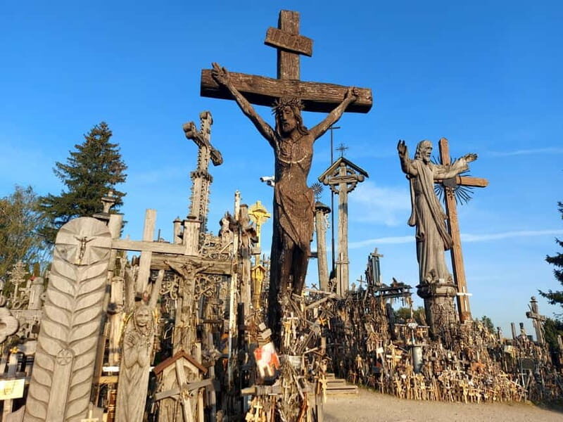 From Riga: Hill of Crosses, Rundale &Bauska Private Day Trip - Key Points