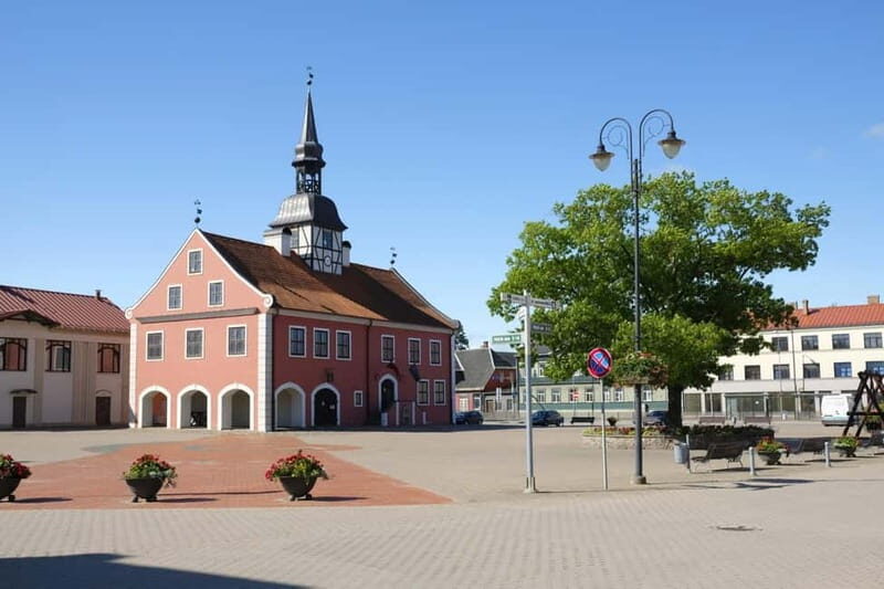 From Riga : Rundale palace and Bauska castle tour and back. - A Complete Look at the Rundale Palace and Bauska Castle Tour