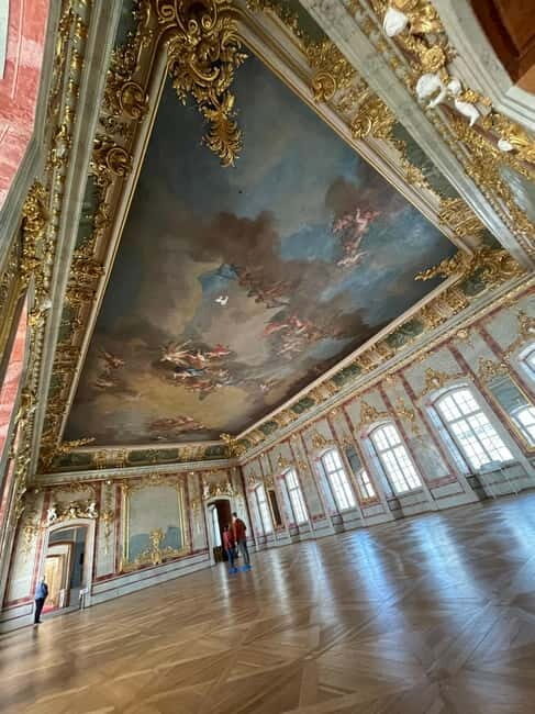 From Riga: Trip to Hill of Crosses, Rundale Palace & Bauska - FAQ