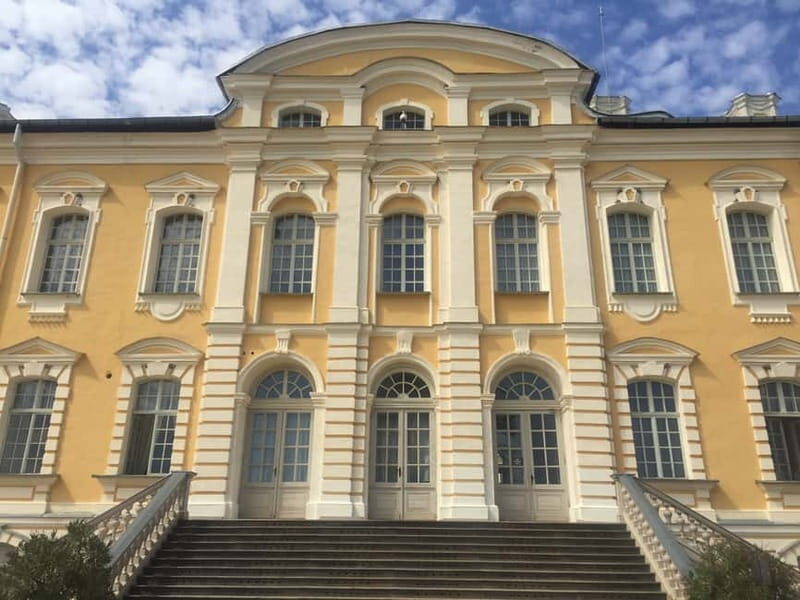 From Riga: Vilnius One-Way Tour with Sightseeing Stops - Value and Pricing: Is it Worth It?