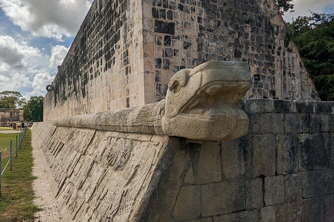 From Ruins to Hidden Cenotes Private Chichen Itza Tour - Who Should Consider This Tour?