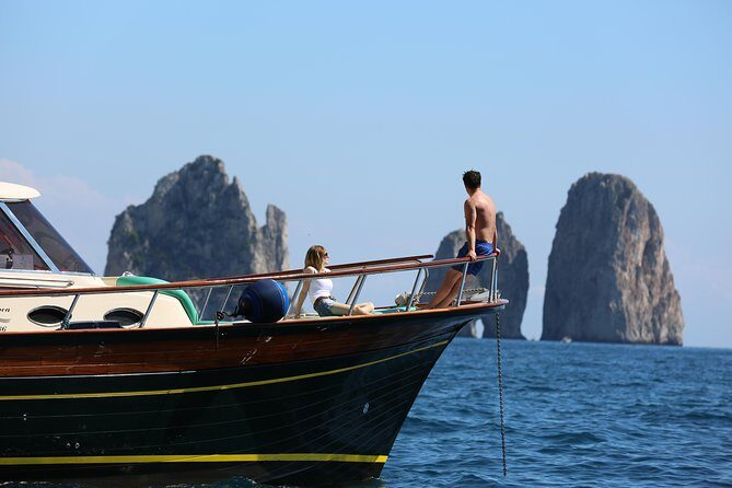 From Salerno: Small Group Li Galli Islands and Capri Boat Tour - Who Should Consider This Tour?
