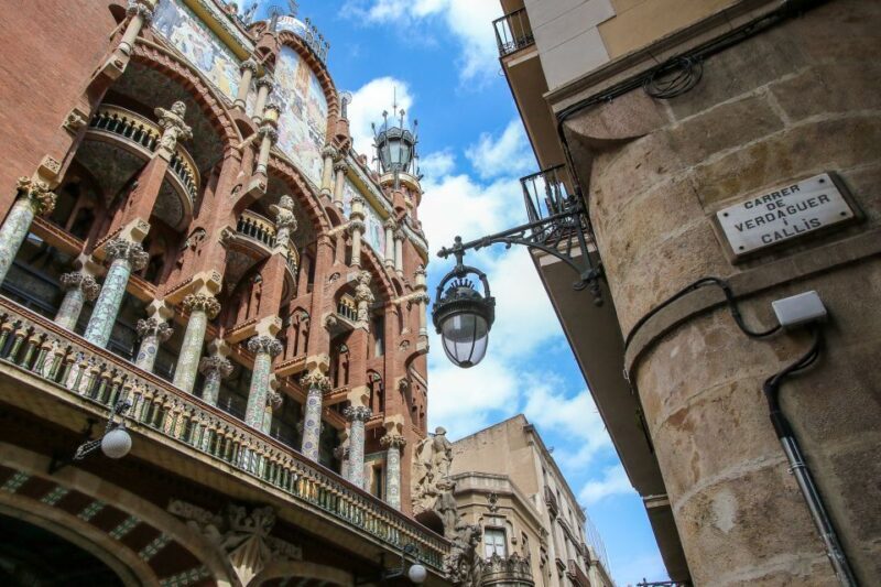 From Salou: Barcelona City Center Tour - An In-Depth Look at the Salou to Barcelona Tour