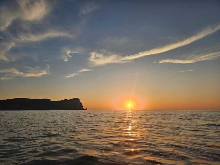 From Sant Elm: kayak tour into the sunset - picnic included - Key Points