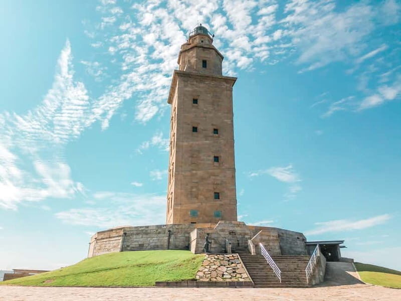 From Santiago: A Coruña & Betanzos Full-Day Coastal Tour - Itinerary Breakdown: What to Expect