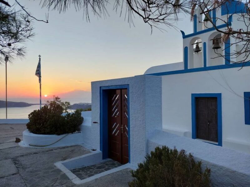 From Santorini: Guided Oia Morning Tour with Breakfast - A Deep Dive into the Tour Experience