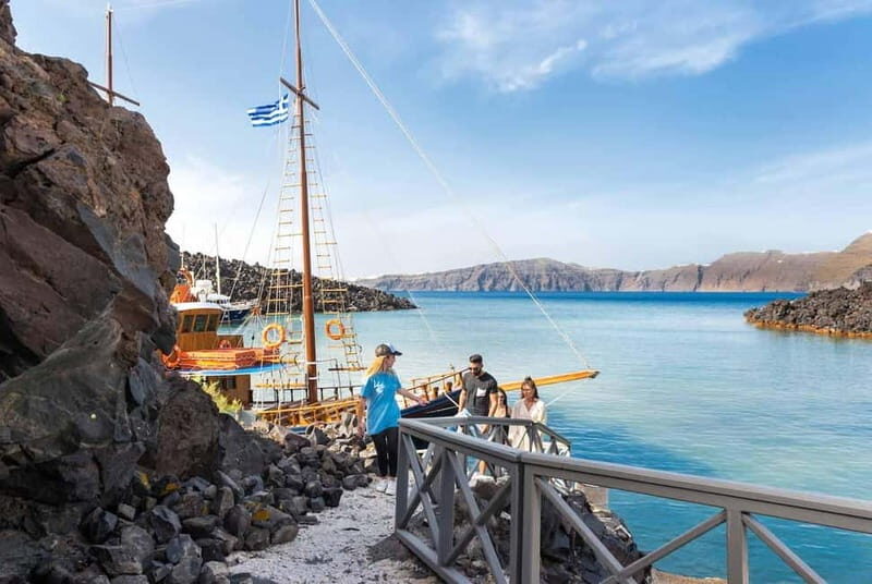 From Santorini: Volcano Cruise With Oia Sunset - FAQ