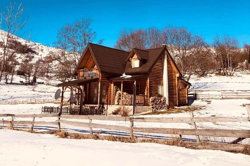 From Sarajevo to Umoljan, Bilici Lake & Bosnian Food Tasting - Wrapping Up in Sarajevo’s Old City