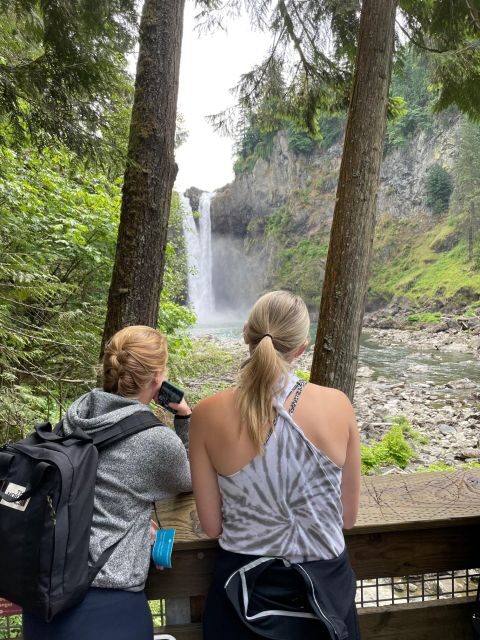 From Seattle: Snoqualmie Falls and Wineries Tour w/ Transfer - Key Points
