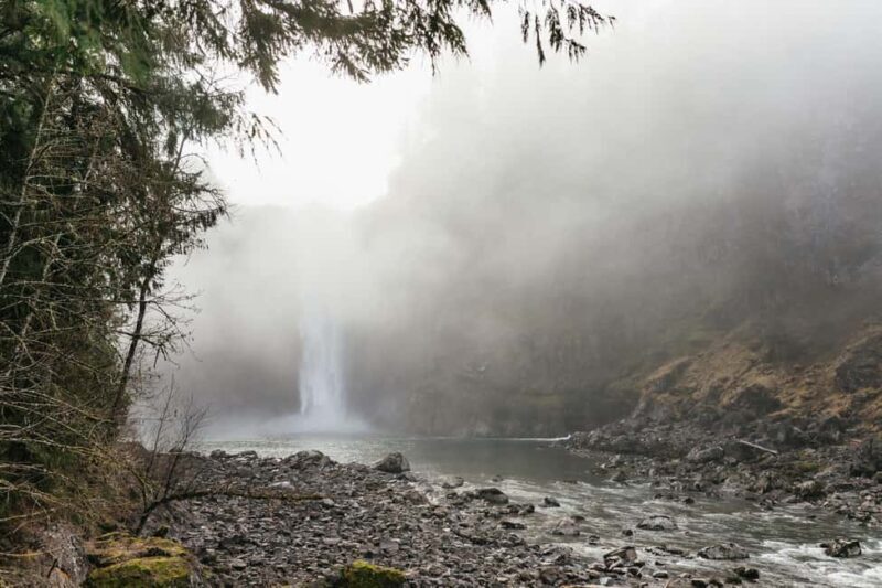 From Seattle: Visit Snoqualmie Falls and Hike to Twin Falls - A Detailed Look at the Experience