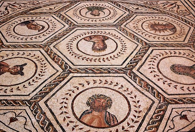 From Seville: Italica Roman City & Medieval Monastery Tour - An In-Depth Look at the Tour Experience