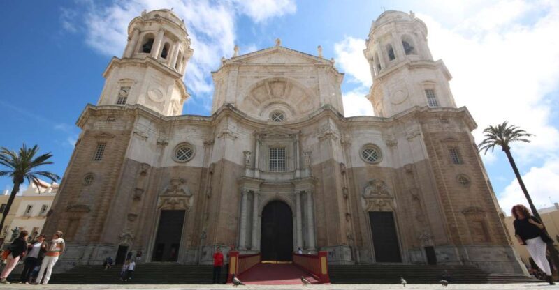 From Seville: Private Day Trip to Cádiz with Guide - Is It Worth the Price?