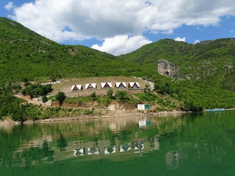 From Shkoder: Kayak Tour on Komani Lake with Lunch - What We Like About This Tour