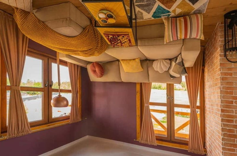 From Sibiu: Brukenthal Palace & The Upside-down House Avrig - FAQ