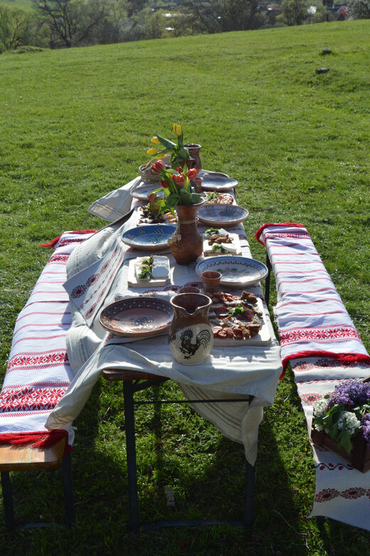 From Sibiu: Guided tour through the heart of Marginimea. - Transportation and Group Size