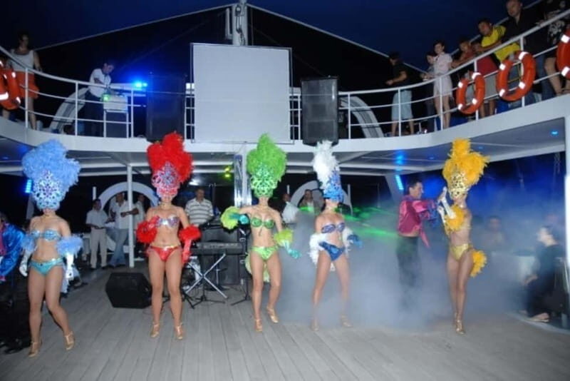 From Side/Alanya: StarCraft Luxury Day or Night Disco Cruise - Frequently Asked Questions