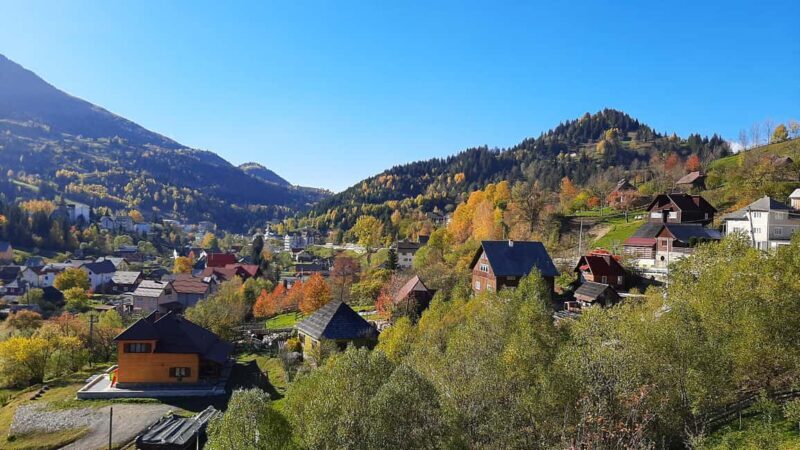 From Sighetu Marmatiei: Maramures guided tour - Discovering Maramures: A Cultural and Scenic Treasure