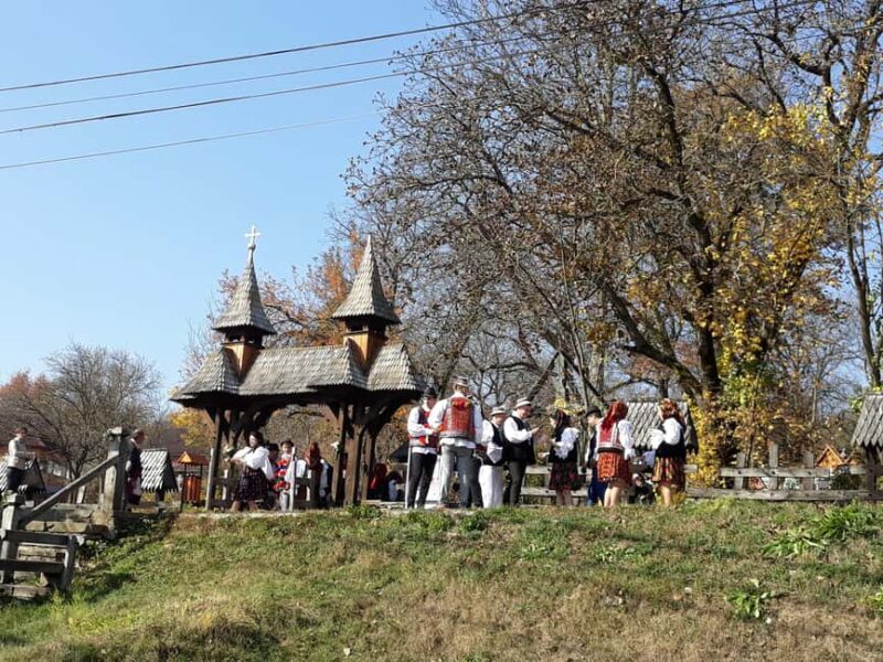From Sighetu Marmatiei: Maramures guided tour - The Charm of the Wooden Gates and Traditional Architecture