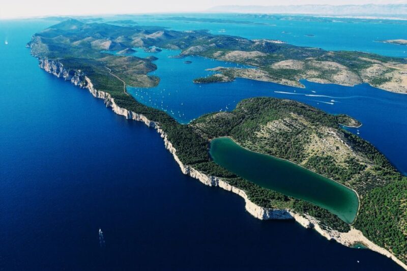 From Sinj: 1.5-Hour Private Flight over Kornati & ibenik - Key Points