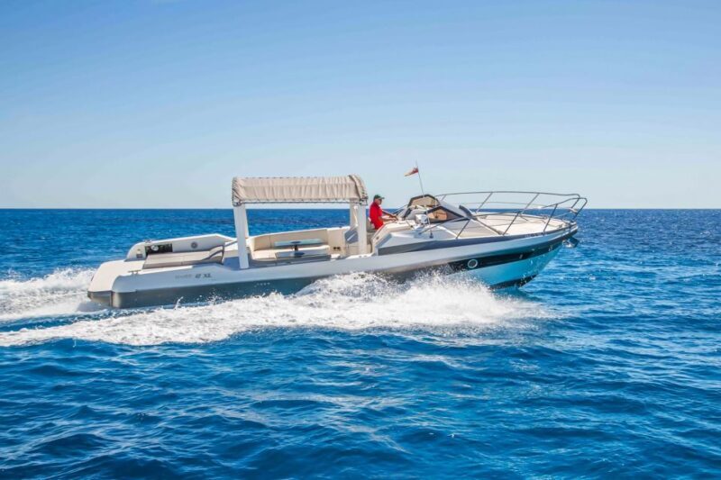 From Split: Blue Cave, Mamma Mia, Vis & Hvar 5-Island Tour - Who is This Tour Best For?