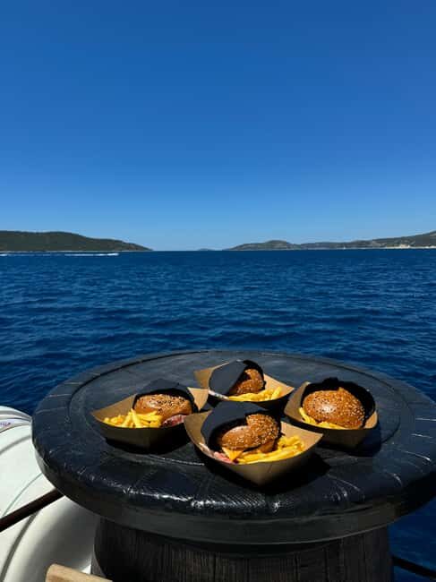 From Split: Blue Lagoon & Underwater Museum (Lunch & drinks) - Authentic Reviews and What Makes This Tour Stand Out