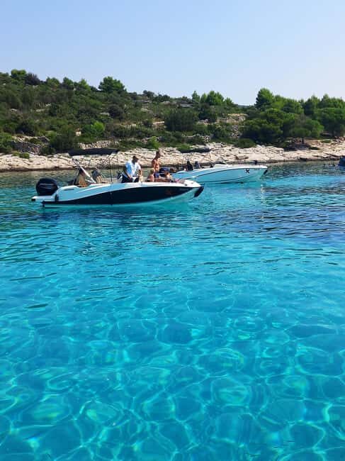 From Split or Trogir: Private speedboat tour to Blue Lagoon - From Split or Trogir: Private Speedboat Tour to Blue Lagoon