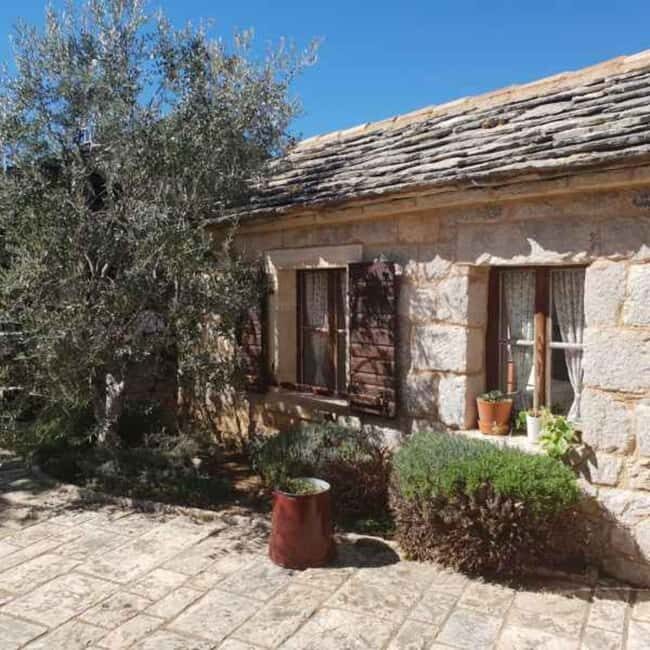 From Split: Salona, Klis Fortress, Stella and Vranjaca Cave - A Taste of Local Life at Stella Croatica