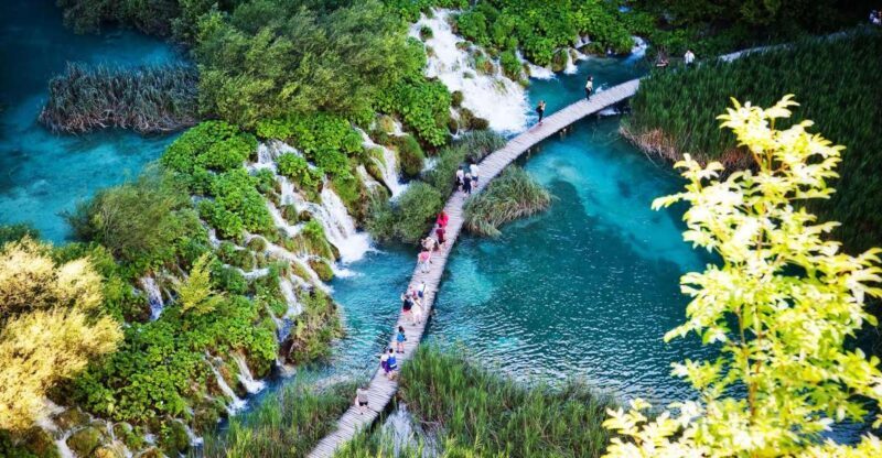 From Split/Trogir: Plitvice Lakes Guided Group Tour - The Itinerary in Detail