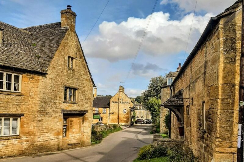 From Stratford-on-Avon/Moreton-in-Marsh: Secret Cotswolds - Key Points