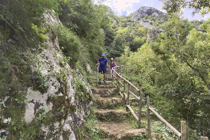 From Syracuse: Trekking Cavagrande - A Closer Look at the Tour Experience