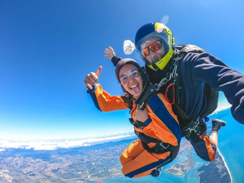 From Tauranga: Skydive over Mount Maunganui - Who Will Love This?