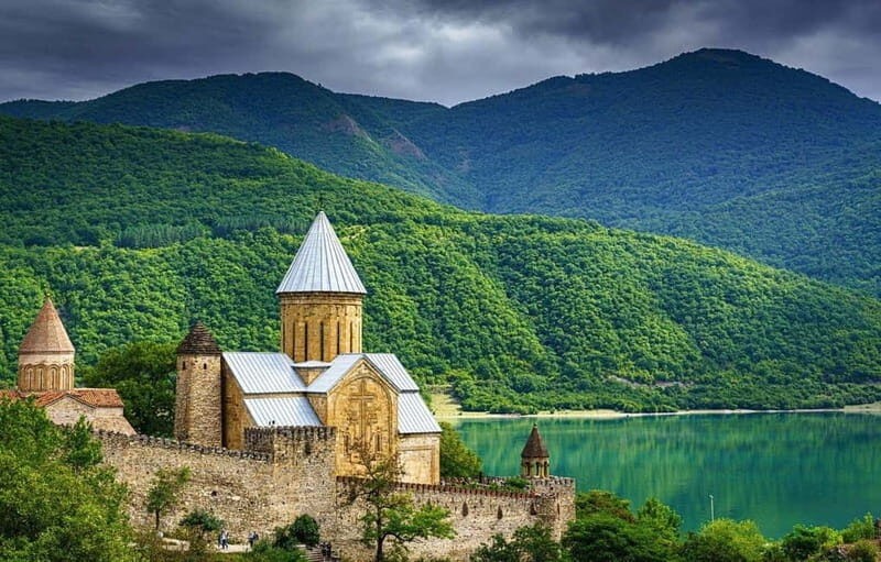 From Tbilisi: Ananuri Fortress and Kazbegi Day Trip - What to expect from the experience