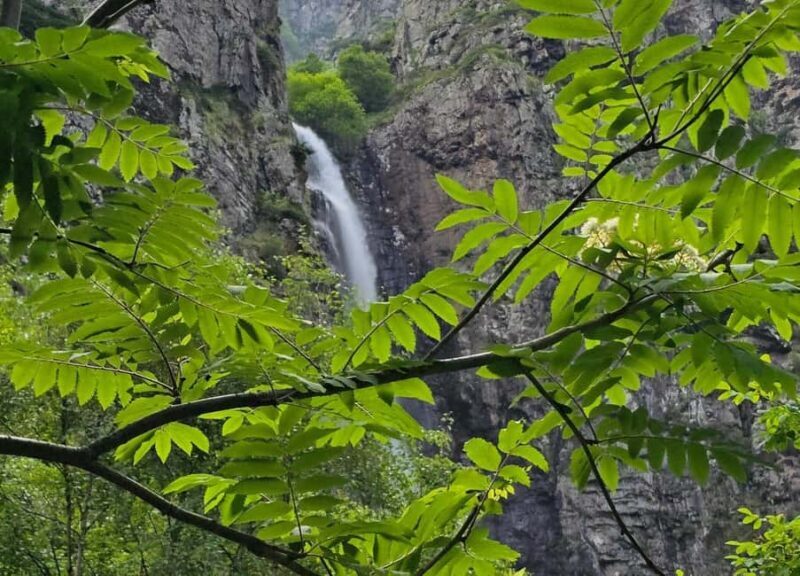 From Tbilisi: Kazbegi Private Tour with 4x4 and Waterfalls - Frequently Asked Questions