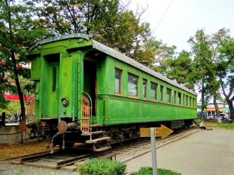 From Tbilisi: Mtskheta, Jvari, Gori & Uplistsikhe Day Trip - Authentic Experiences and Insights