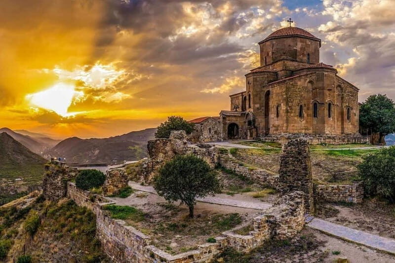 From Tbilisi:Mtskheta, and Uplistsikhe Day Trip-wine tasting - Why Choose This Tour?