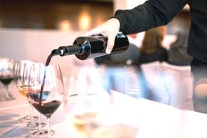 From the Vineyards to the Chalice: A Unique Tasting Experience - An In-Depth Look at the Tour Experience