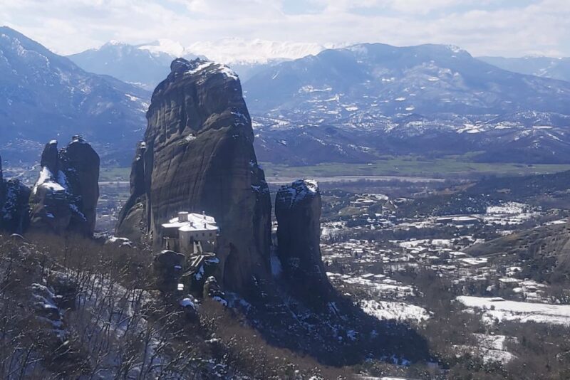 From Thessaloniki: Private Day Trip to Meteora with Transfer - Who Should Consider This Tour?