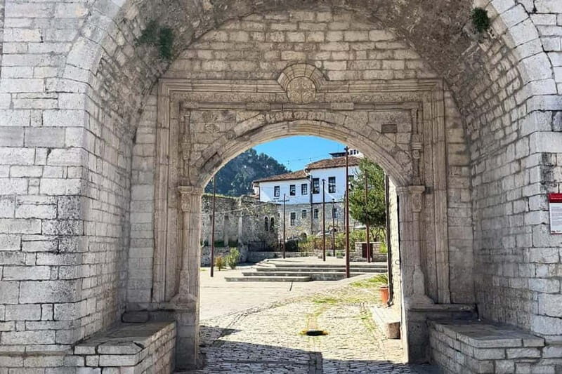 From Tirana: Berat Day Trip with Castle and Museum Entry - Key Points