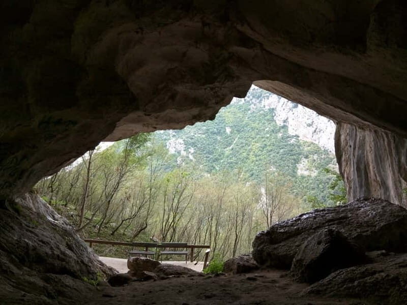 From Tirana: Hiking to Pellumbas Cave & visiting the Canyon - What makes this tour special?