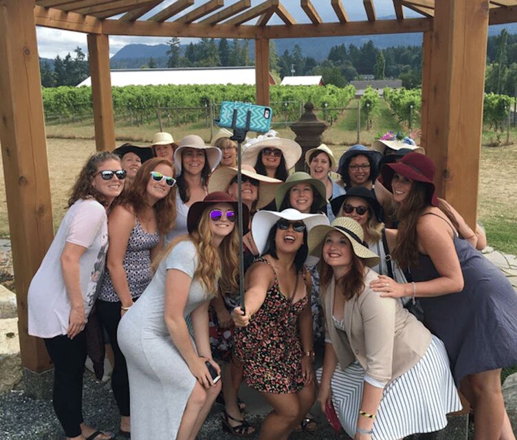 From Toronto: Niagara Wine Tours - Palatine Hills Winery: The Finale